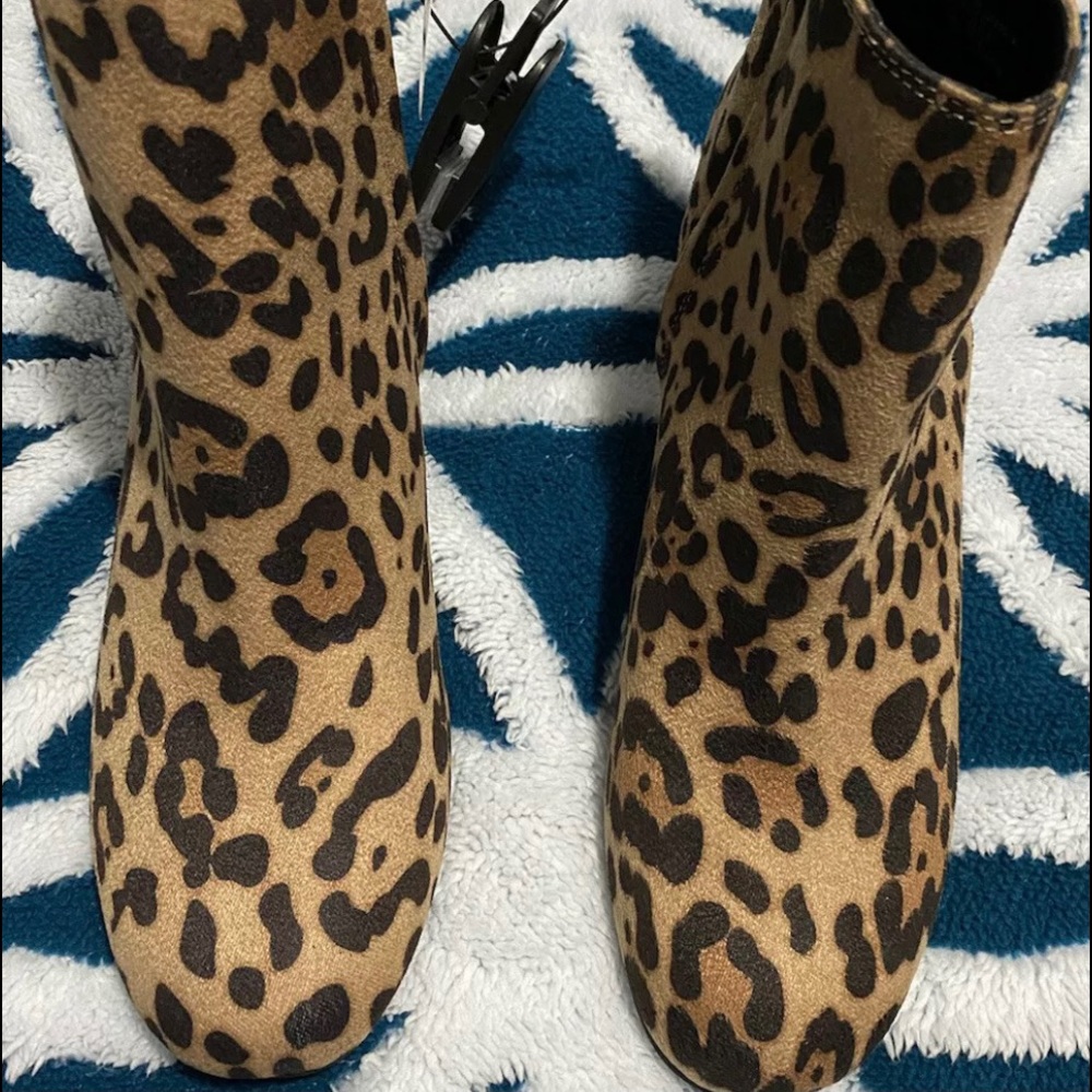 COPY - Time and Tru Women's Mid-Calf Boot, Leopard Print Size 9 - Heels 2.5 inch